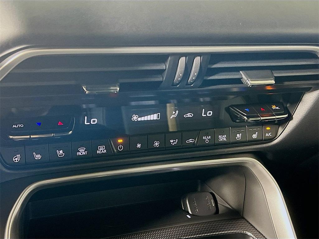 new 2025 Mazda CX-90 PHEV car, priced at $60,430