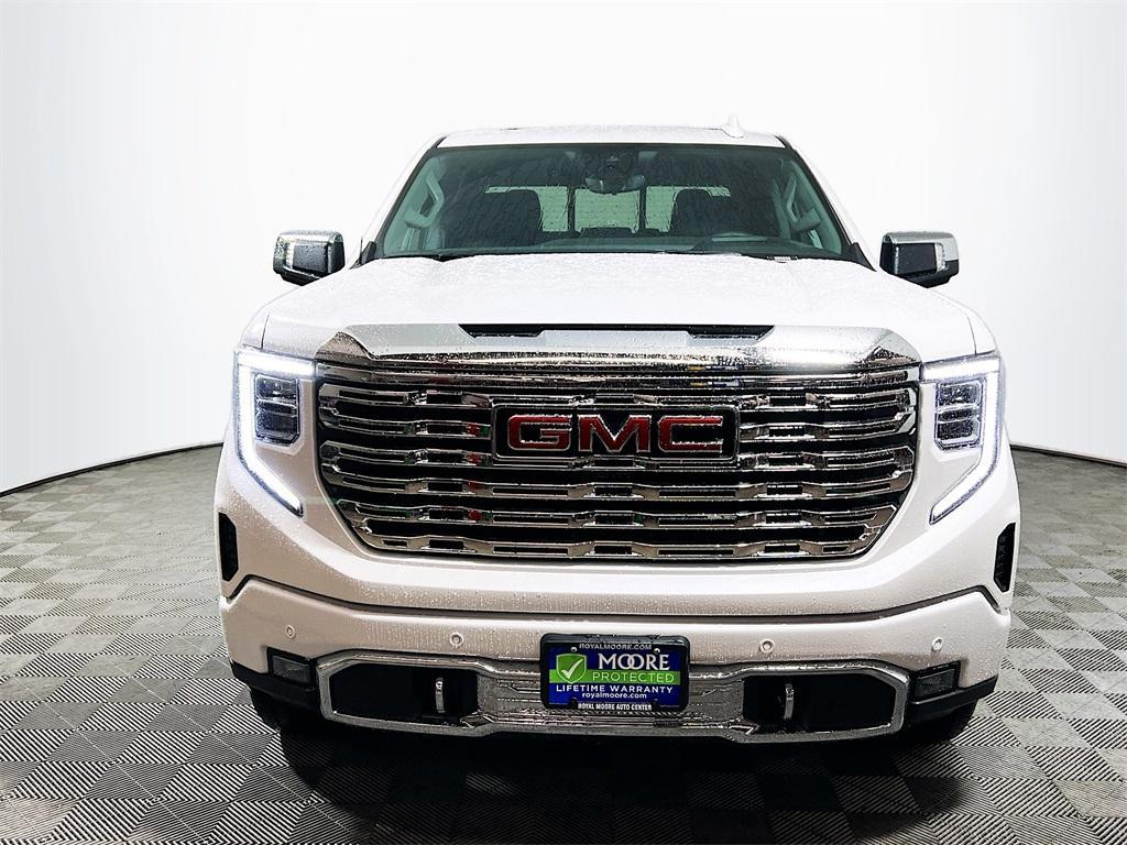 new 2025 GMC Sierra 1500 car, priced at $72,670