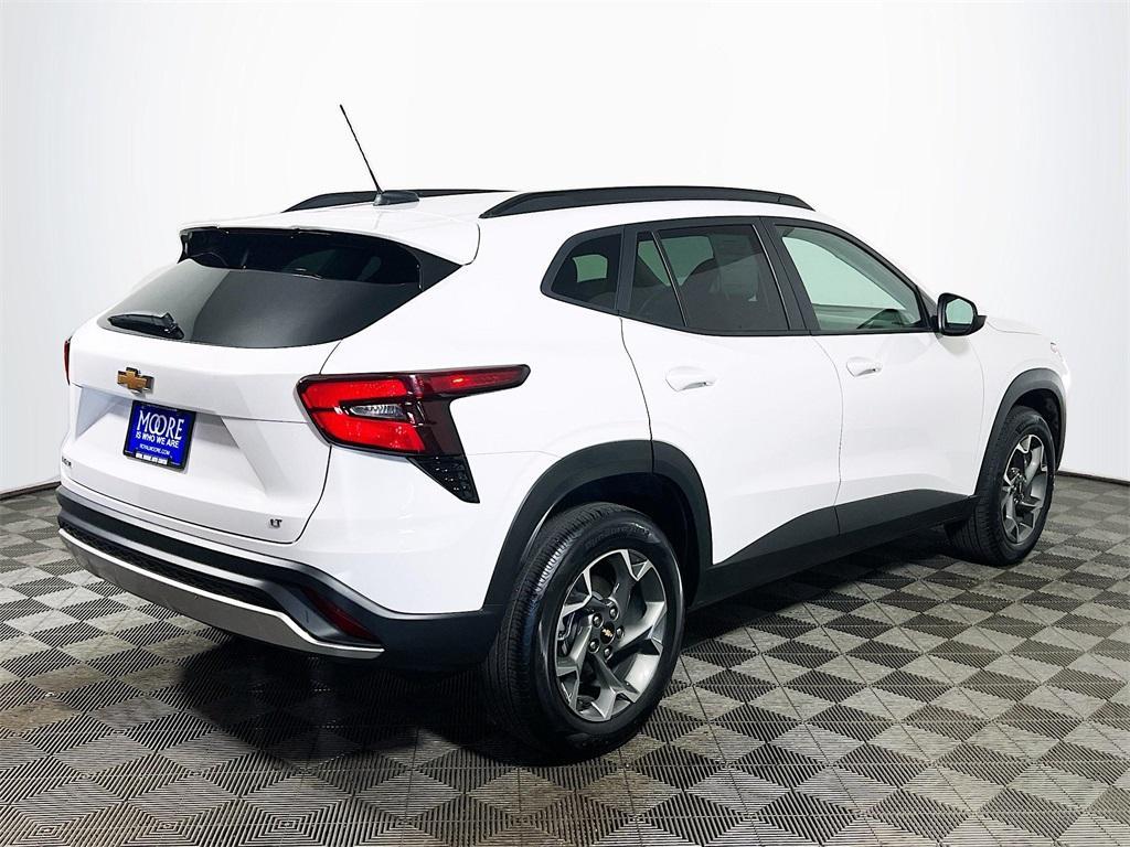 used 2024 Chevrolet Trax car, priced at $18,700