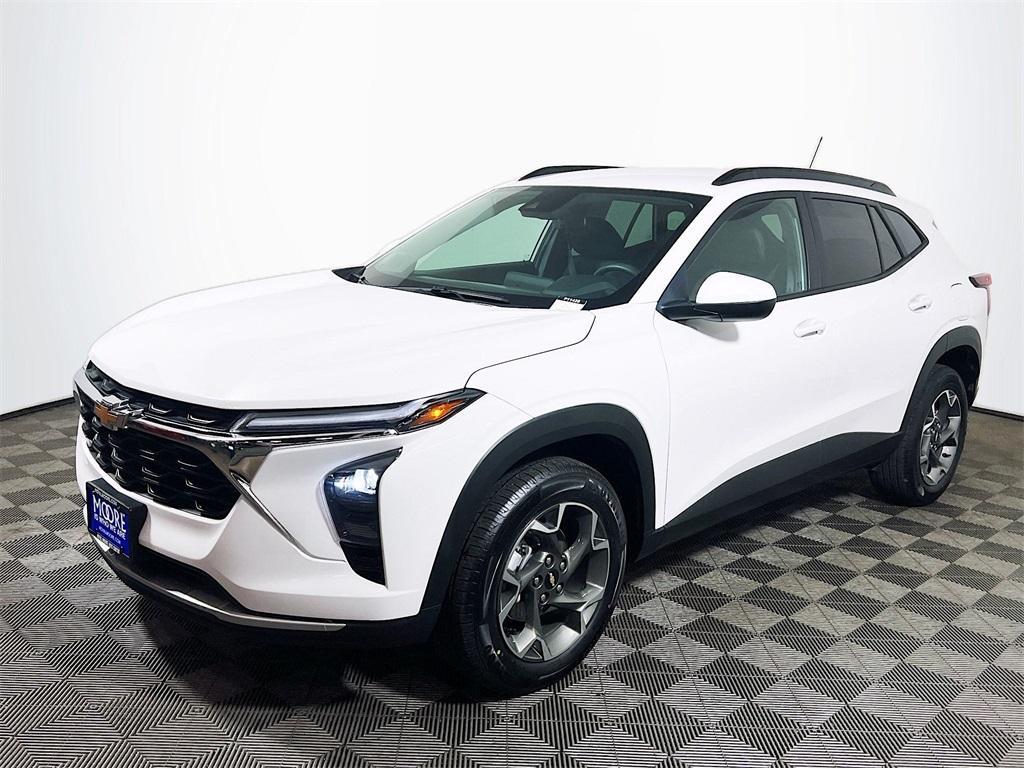 used 2024 Chevrolet Trax car, priced at $18,700