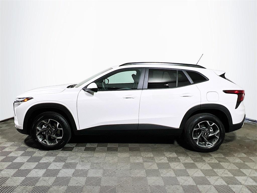 used 2024 Chevrolet Trax car, priced at $18,700