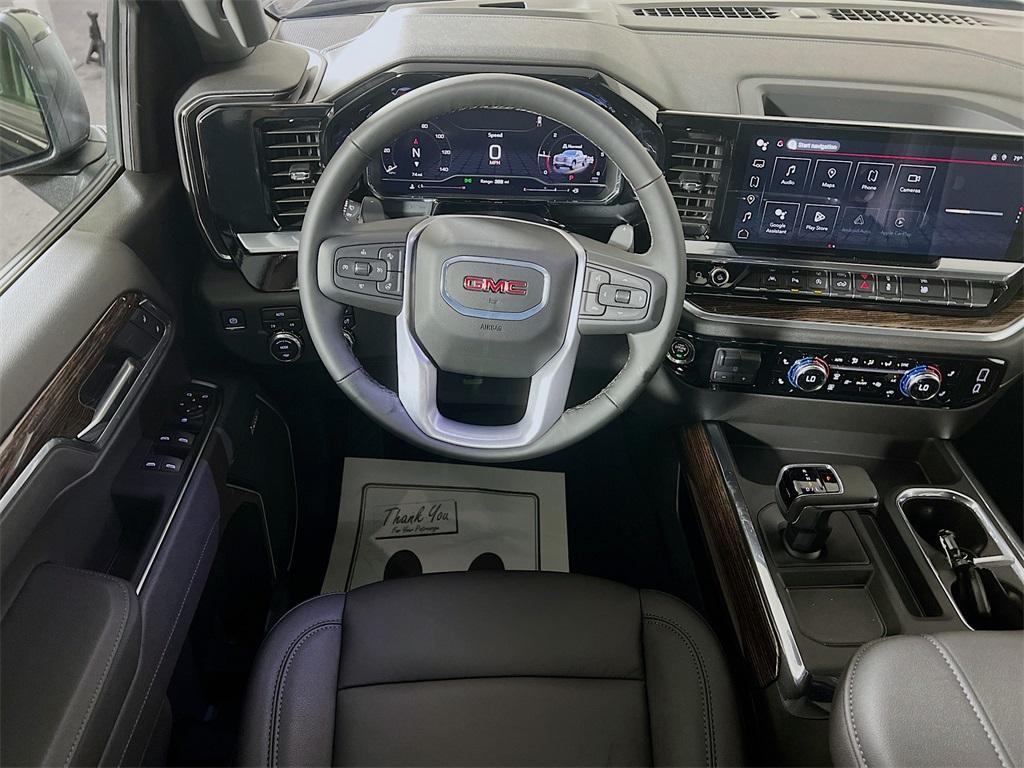 new 2025 GMC Sierra 1500 car, priced at $61,575