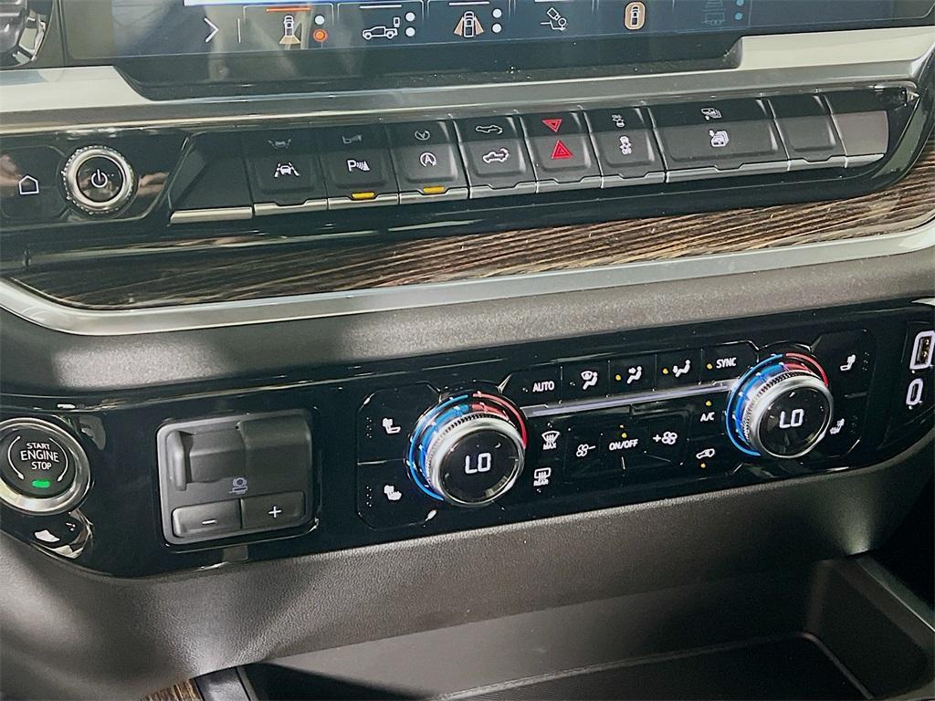 new 2025 GMC Sierra 1500 car, priced at $61,575