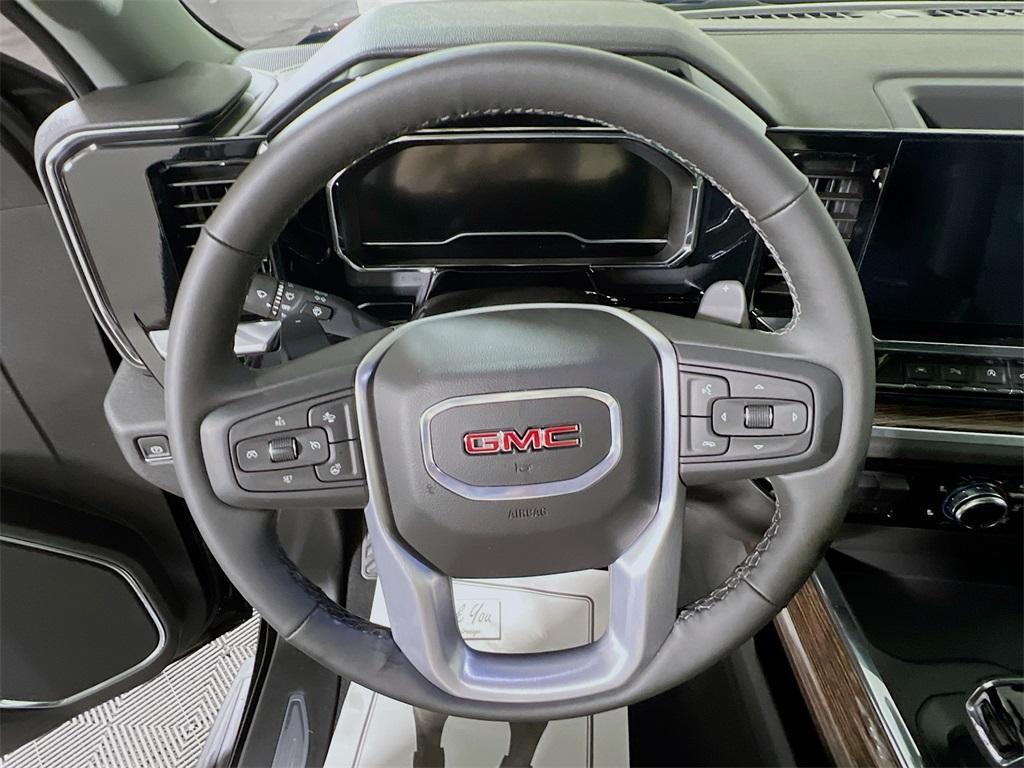 new 2025 GMC Sierra 1500 car, priced at $61,575