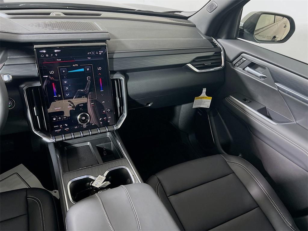 new 2026 GMC Acadia car, priced at $52,370