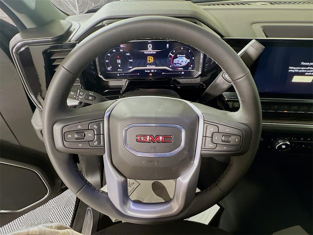 new 2025 GMC Sierra 1500 car, priced at $51,290