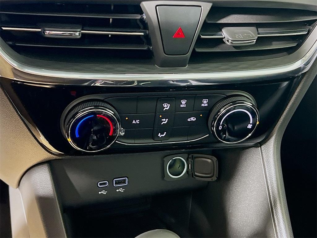 new 2025 Buick Encore GX car, priced at $26,840