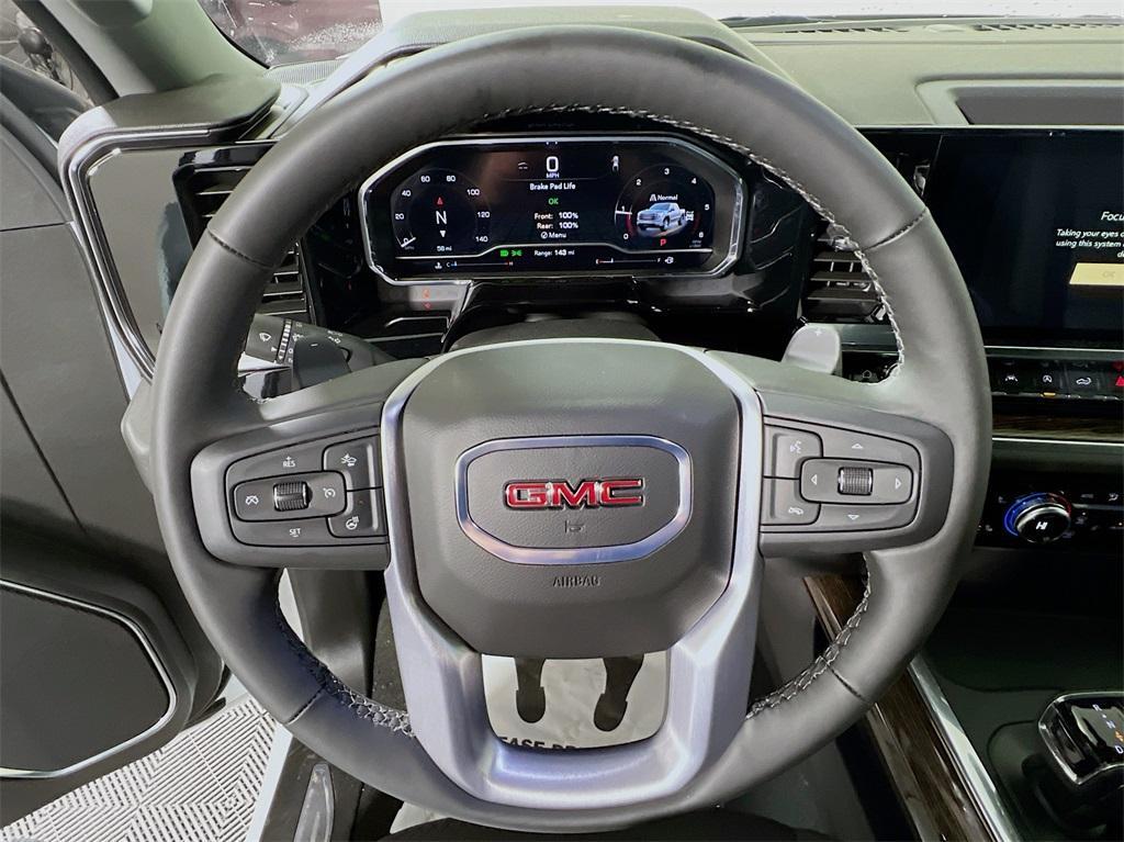 new 2025 GMC Sierra 1500 car, priced at $55,390