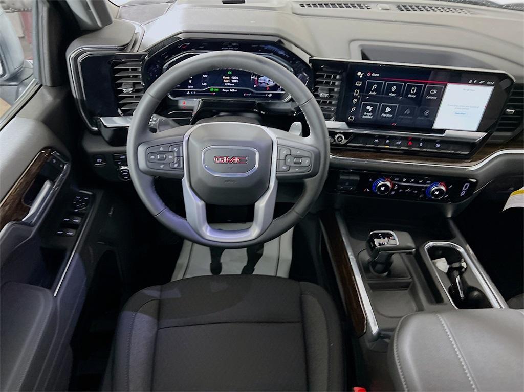 new 2025 GMC Sierra 1500 car, priced at $55,390