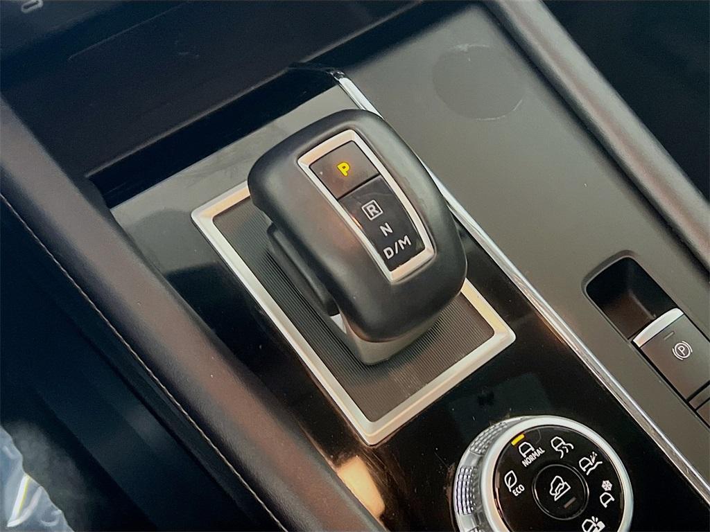 used 2024 Mitsubishi Outlander car, priced at $20,700