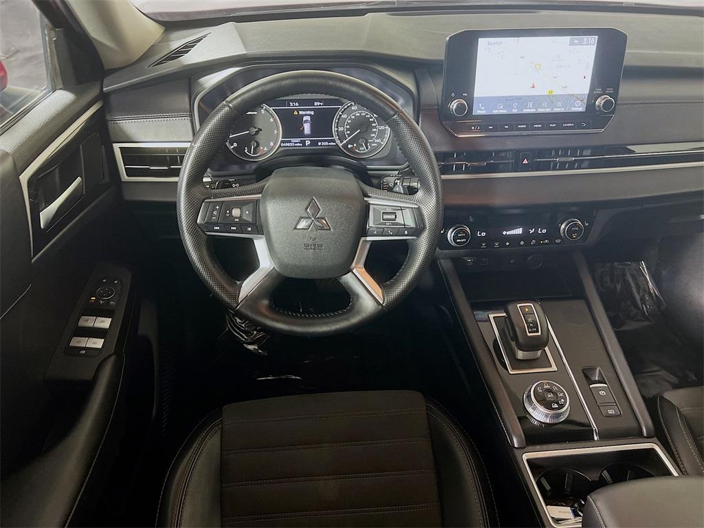used 2024 Mitsubishi Outlander car, priced at $20,700