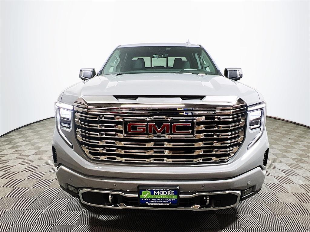 new 2025 GMC Sierra 1500 car, priced at $72,450