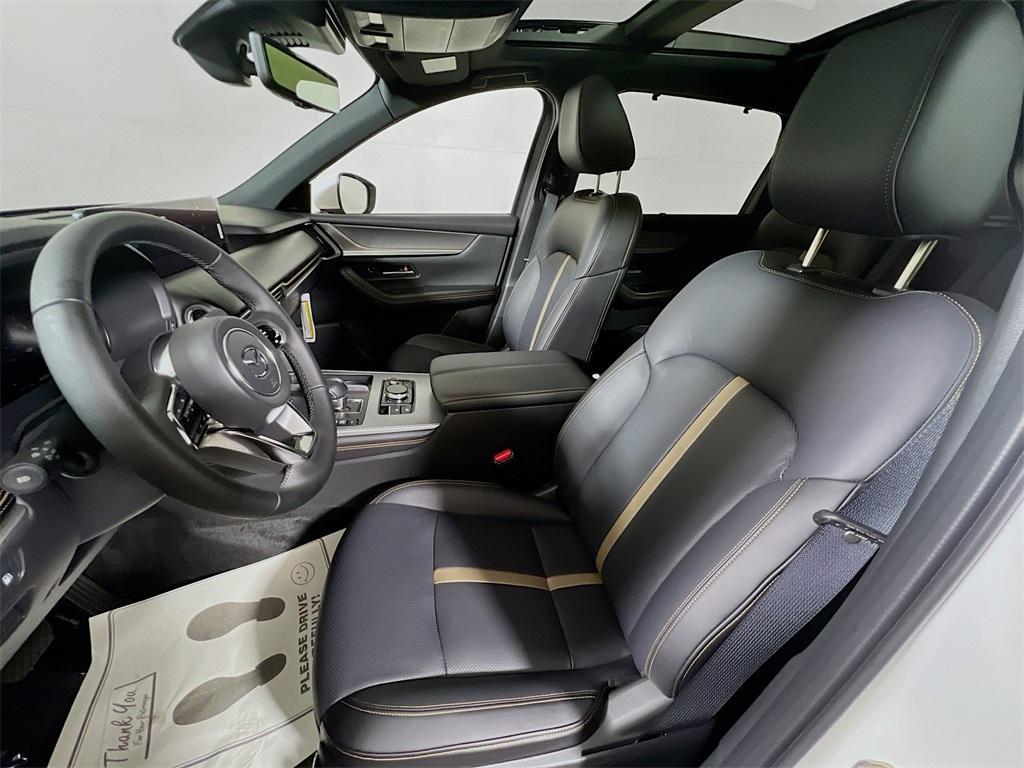 new 2025 Mazda CX-90 PHEV car, priced at $57,803