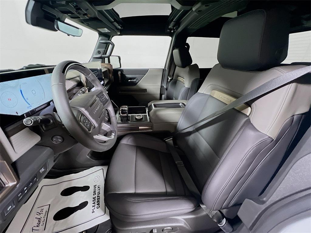 new 2025 GMC HUMMER EV Pickup car, priced at $102,940