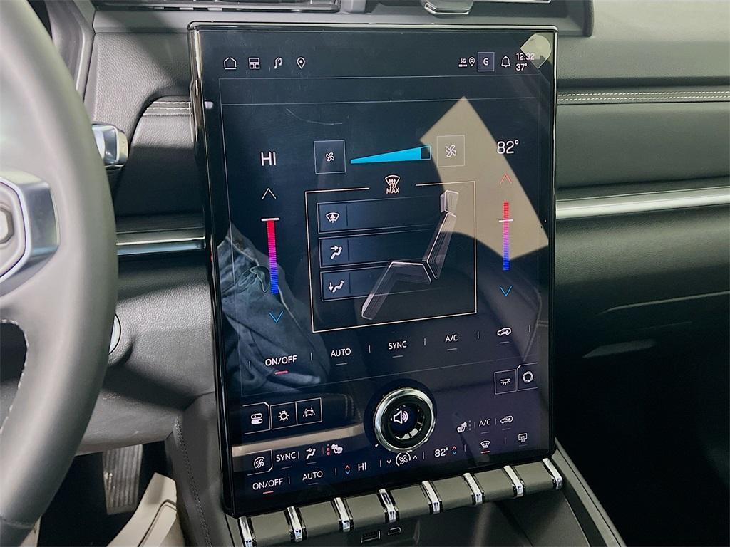 new 2025 GMC Terrain car, priced at $36,245