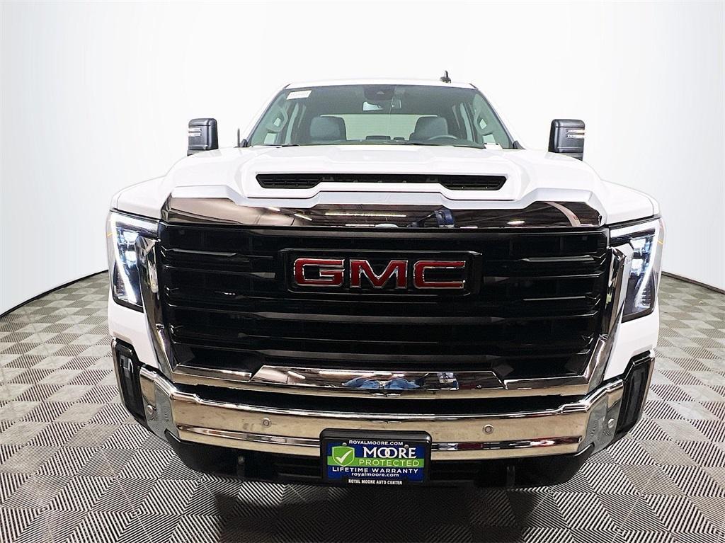 new 2025 GMC Sierra 3500 car, priced at $63,920