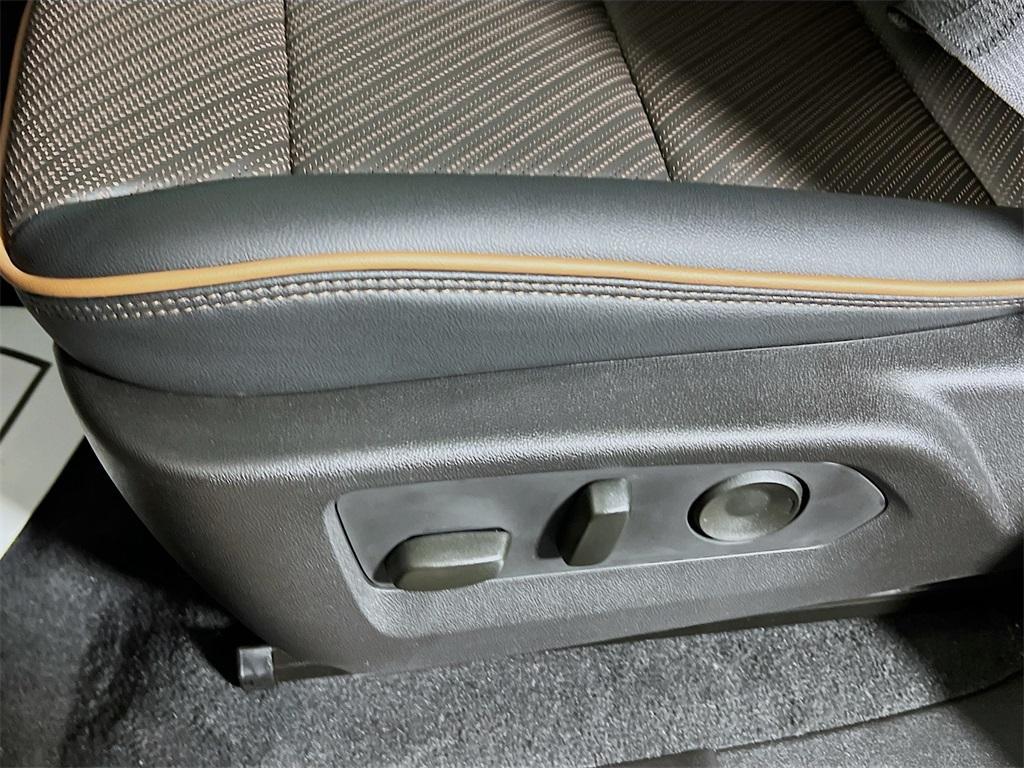 new 2025 GMC Canyon car, priced at $51,735