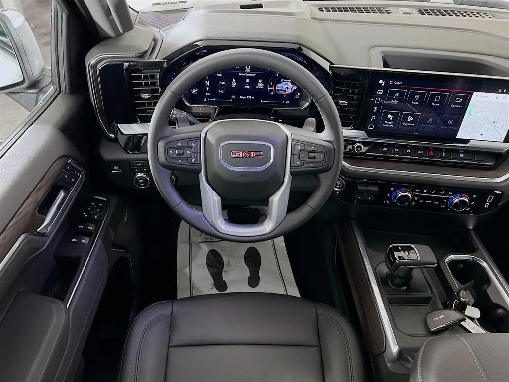 new 2026 GMC Sierra 1500 car, priced at $60,925