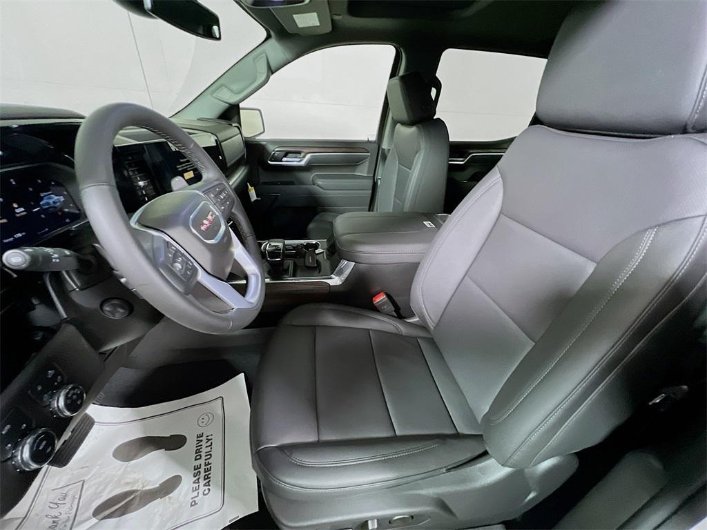 new 2026 GMC Sierra 1500 car, priced at $60,925