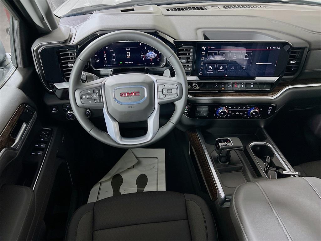new 2026 GMC Sierra 1500 car, priced at $58,325