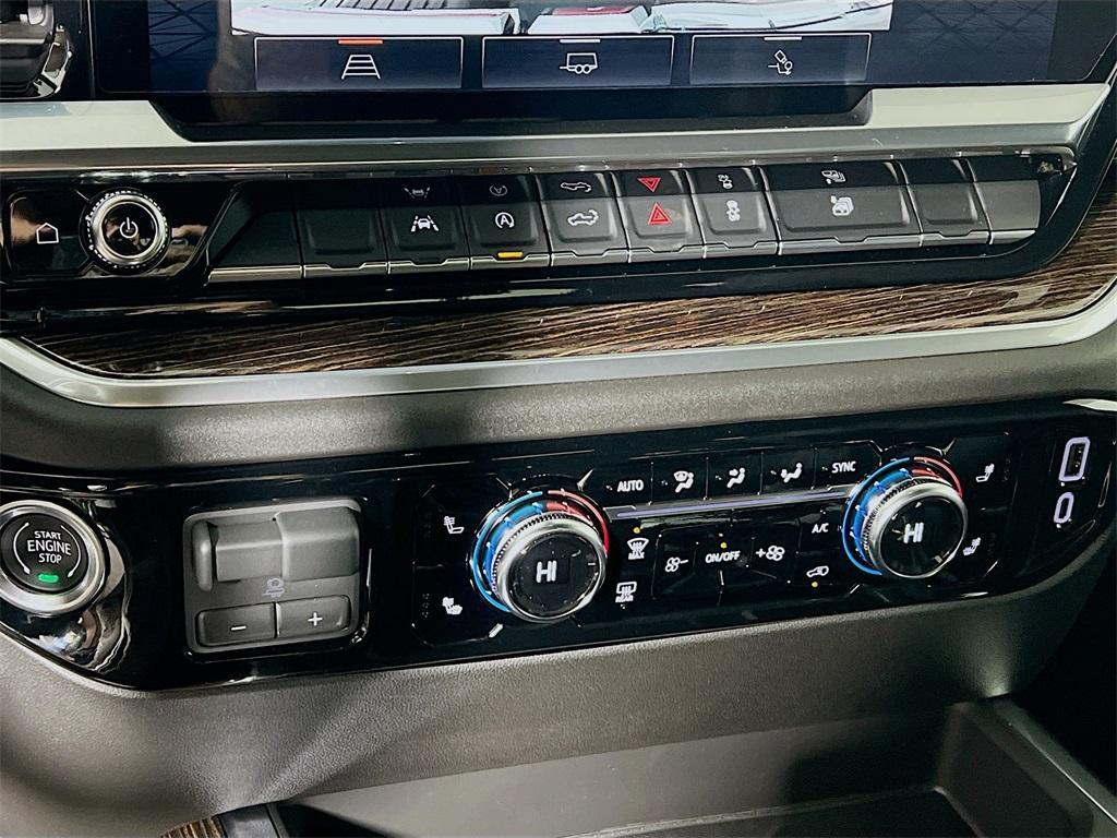 new 2026 GMC Sierra 1500 car, priced at $58,325