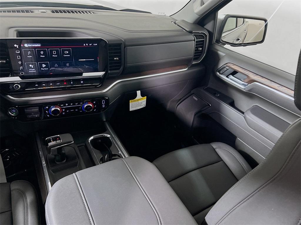 new 2025 GMC Sierra 1500 car, priced at $59,920