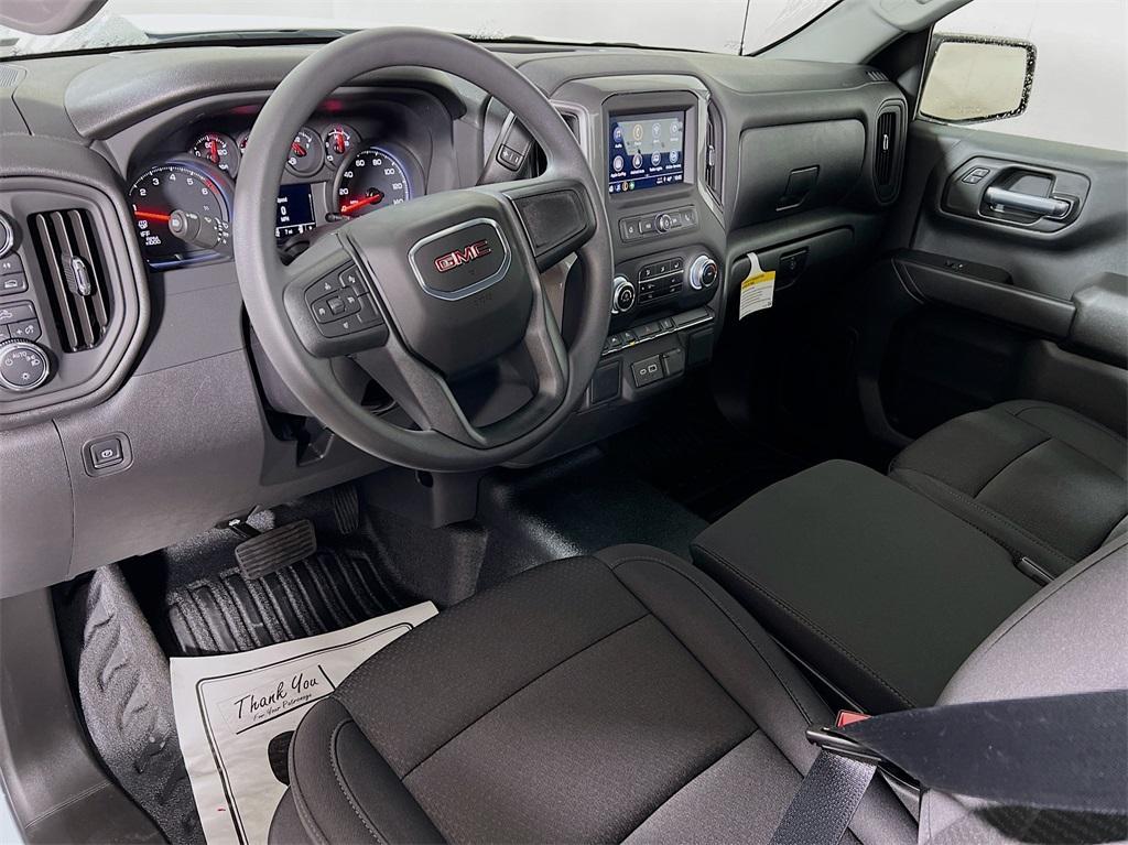 new 2025 GMC Sierra 1500 car, priced at $38,230