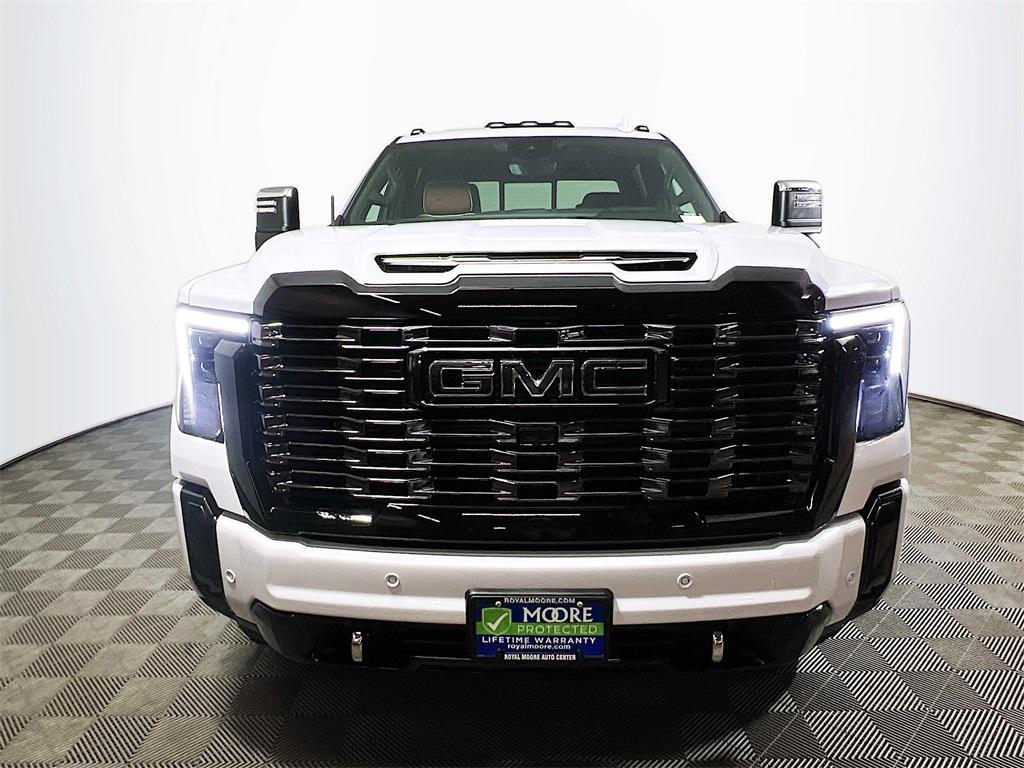 new 2026 GMC Sierra 3500 car, priced at $100,930