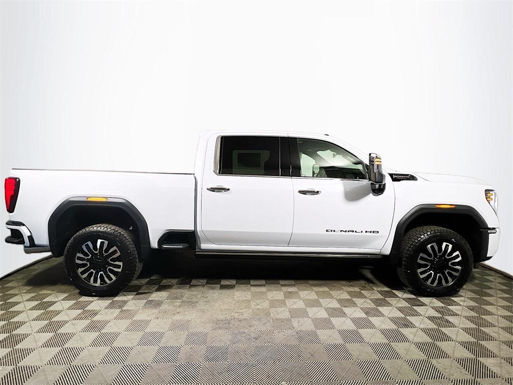 new 2026 GMC Sierra 3500 car, priced at $100,930