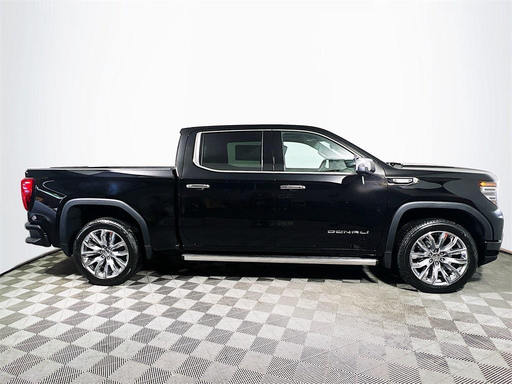 new 2025 GMC Sierra 1500 car, priced at $69,300