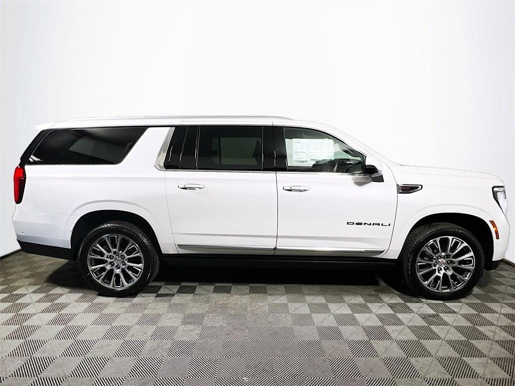 new 2025 GMC Yukon XL car, priced at $95,475