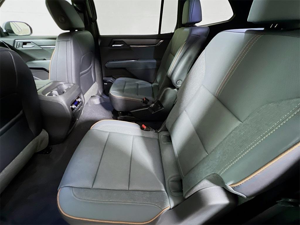 new 2025 GMC Acadia car, priced at $59,430