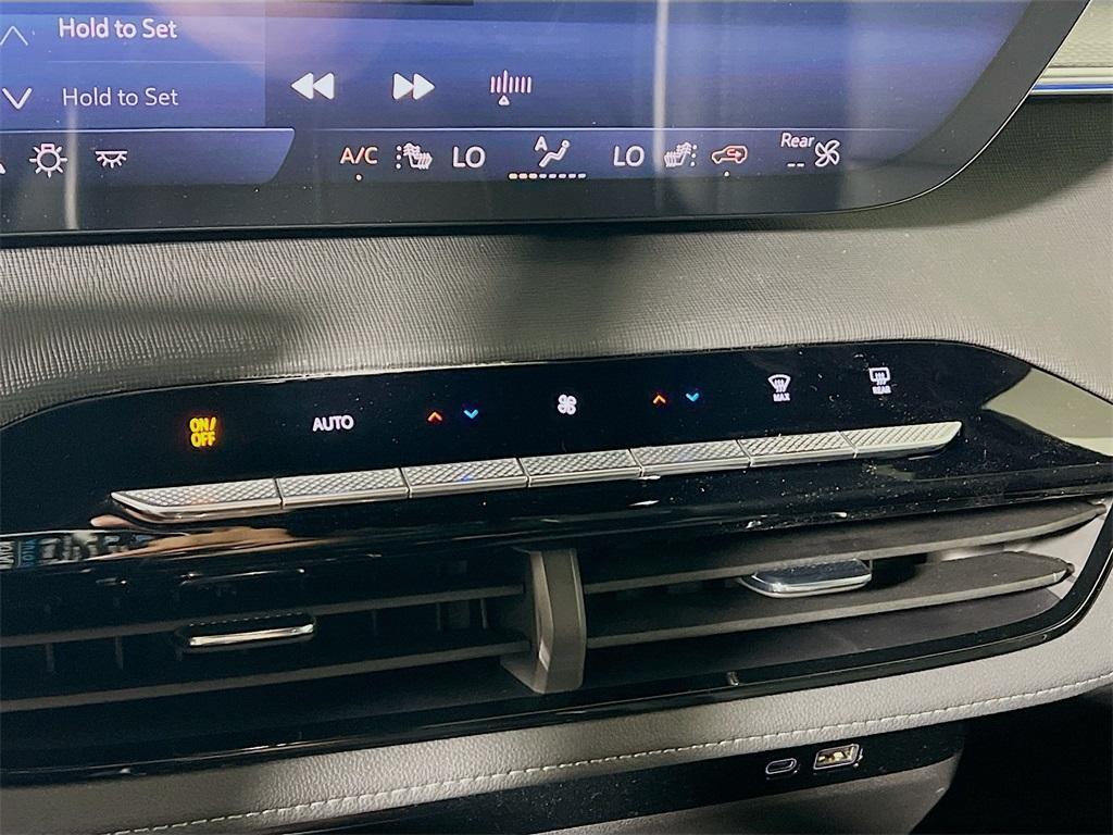 new 2025 Buick Enclave car, priced at $52,830