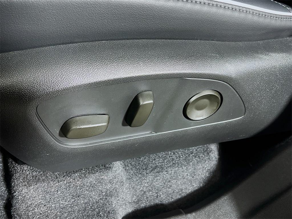 new 2025 Buick Enclave car, priced at $52,830