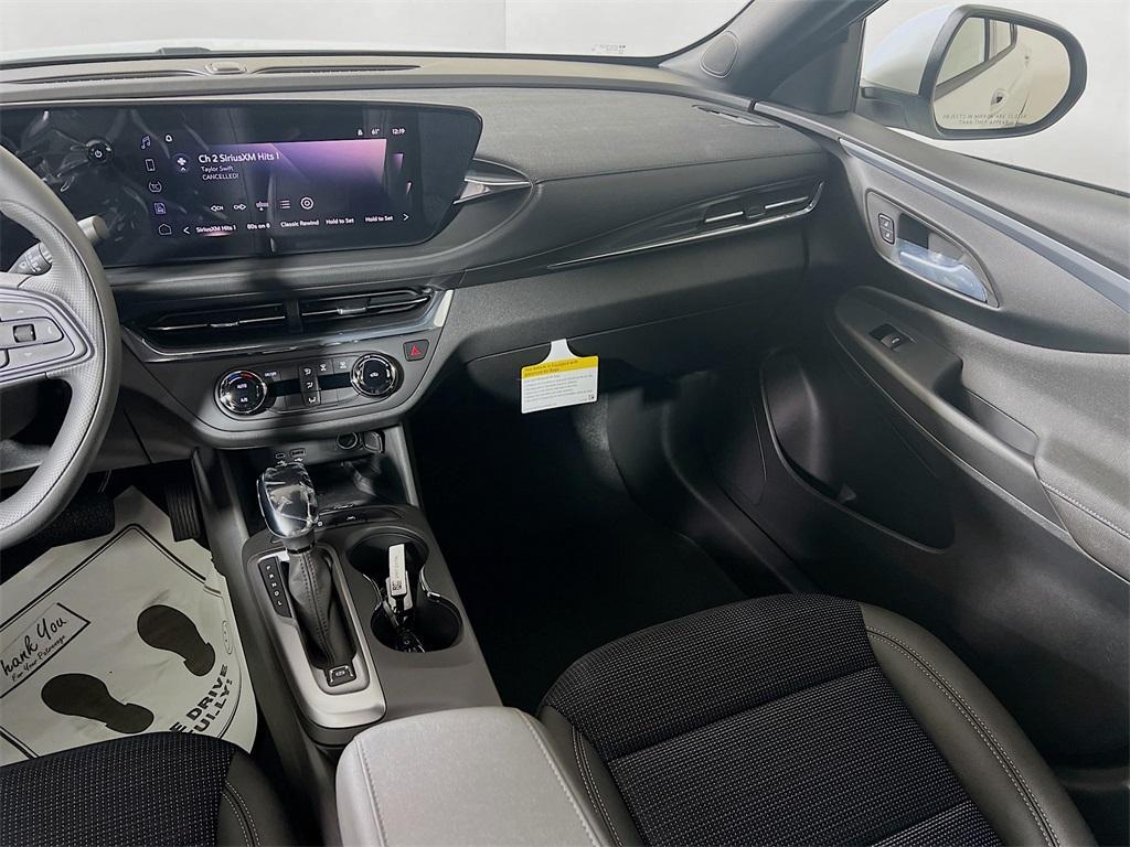 new 2026 Buick Envista car, priced at $26,590