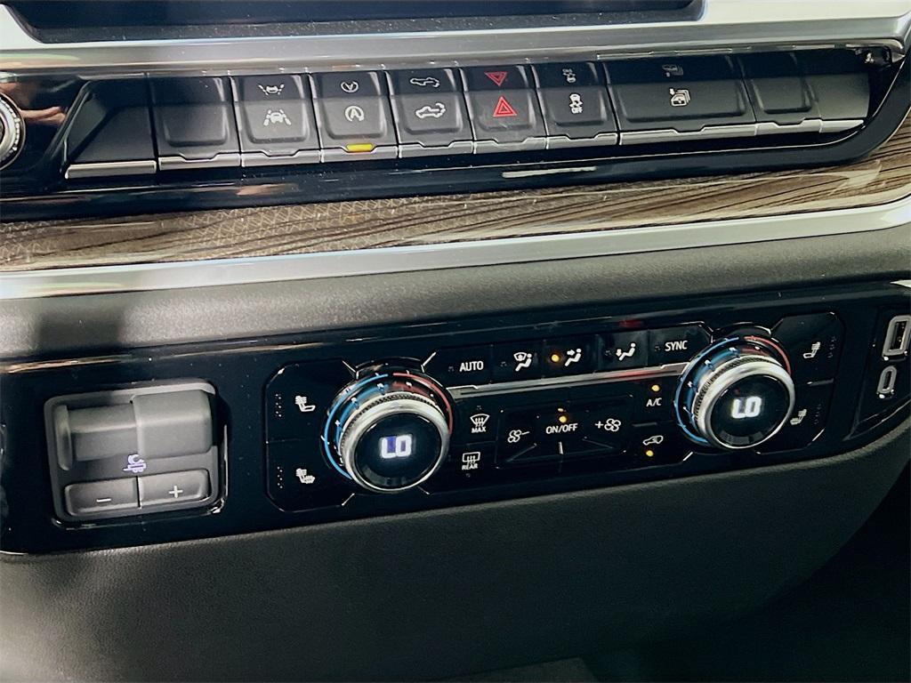 new 2026 GMC Sierra 1500 car, priced at $47,995