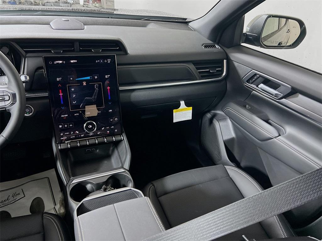 new 2025 GMC Terrain car, priced at $36,140