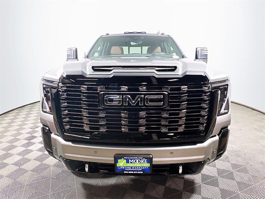 new 2025 GMC Sierra 3500 car, priced at $98,165