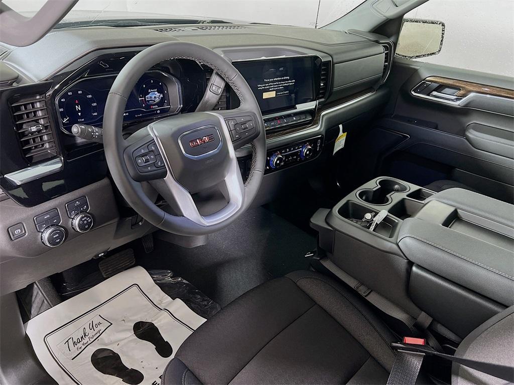 new 2025 GMC Sierra 1500 car, priced at $47,390