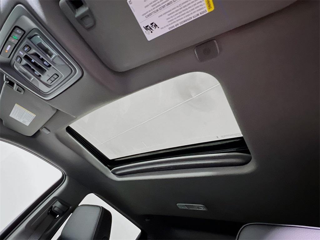 new 2025 GMC Sierra 3500 car, priced at $85,560