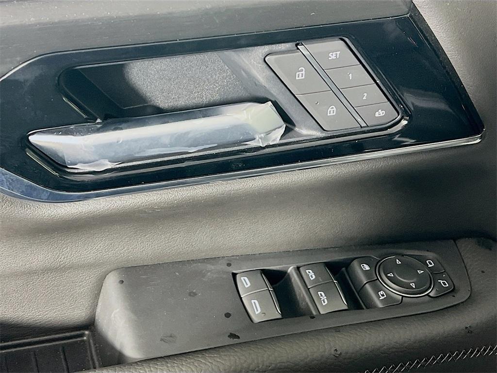 new 2025 GMC Yukon XL car, priced at $96,375