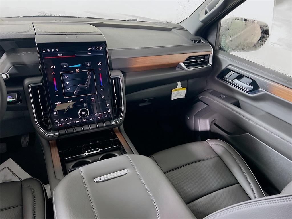 new 2025 GMC Yukon XL car, priced at $96,375