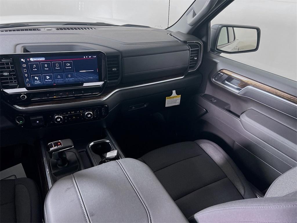 new 2025 GMC Sierra 1500 car, priced at $54,585