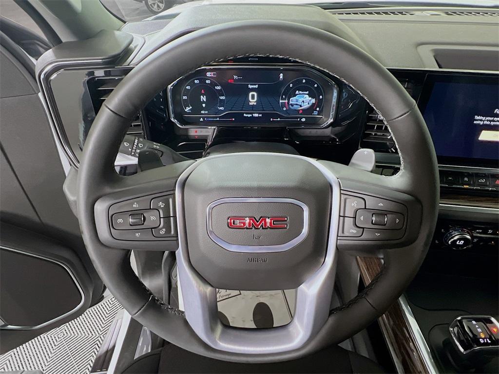 new 2025 GMC Sierra 1500 car, priced at $54,585