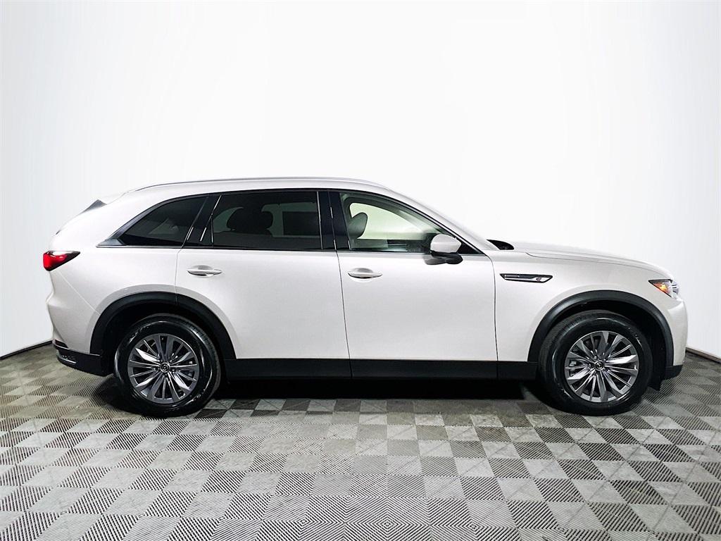 new 2025 Mazda CX-90 car, priced at $39,051