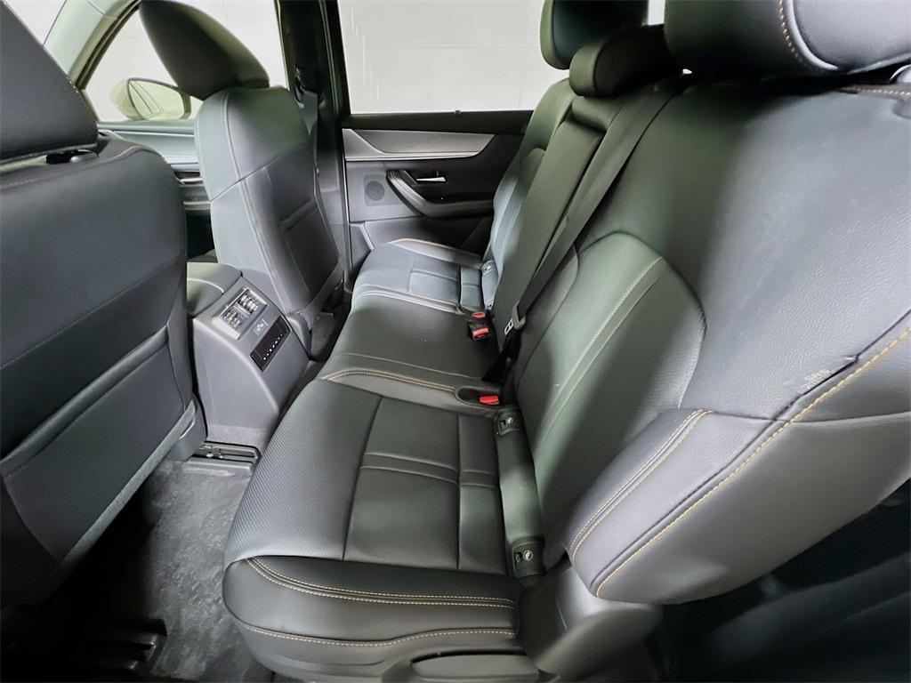new 2025 Mazda CX-90 car, priced at $39,051