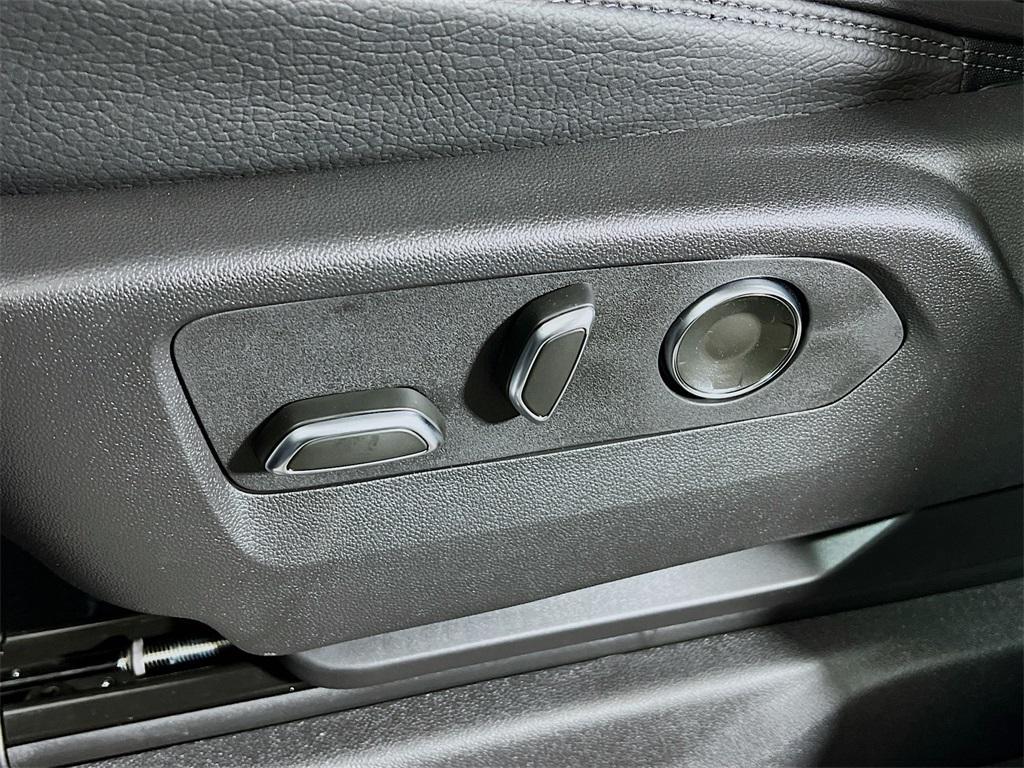 new 2025 GMC Sierra 1500 car, priced at $69,799