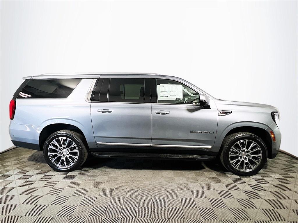 new 2025 GMC Yukon XL car, priced at $84,315
