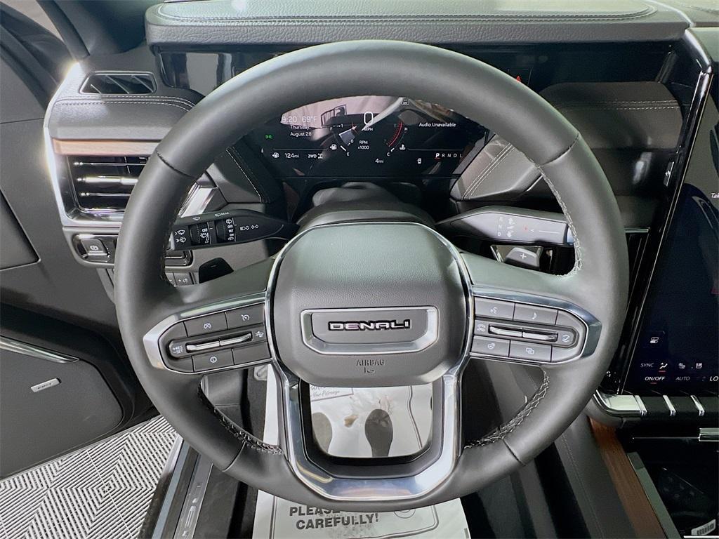 new 2025 GMC Yukon XL car, priced at $84,315