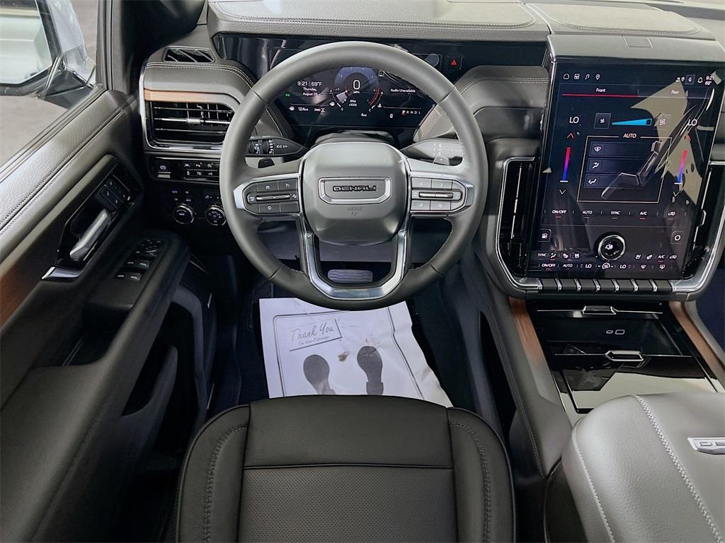 new 2025 GMC Yukon XL car, priced at $84,315